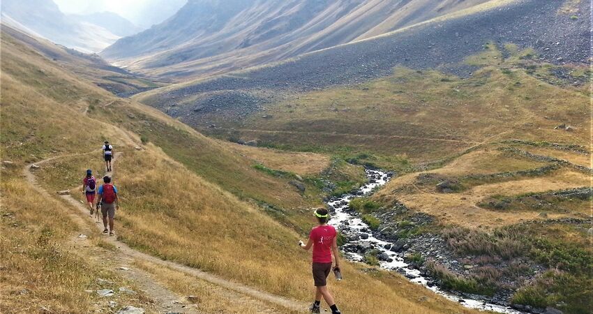 Kaçkar  Dağlarının Zirvesine Yolculuk  /  Trekking Turu 