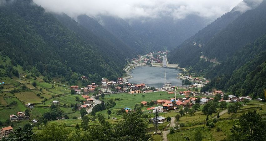 Karadeniz Batum Kars Erzurum Erzincan Sivas Turu