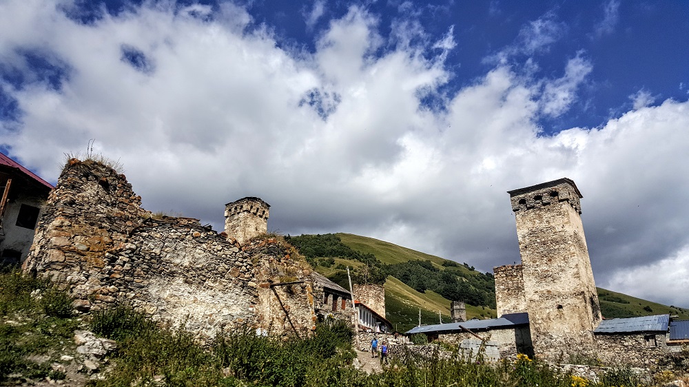 Kaf Dağlarına Yolculuk Svaneti-Mestia Doğa ve Kültür Turu 