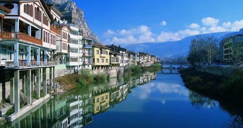 Karadeniz Batum Kars Erzurum Erzincan Sivas Turu