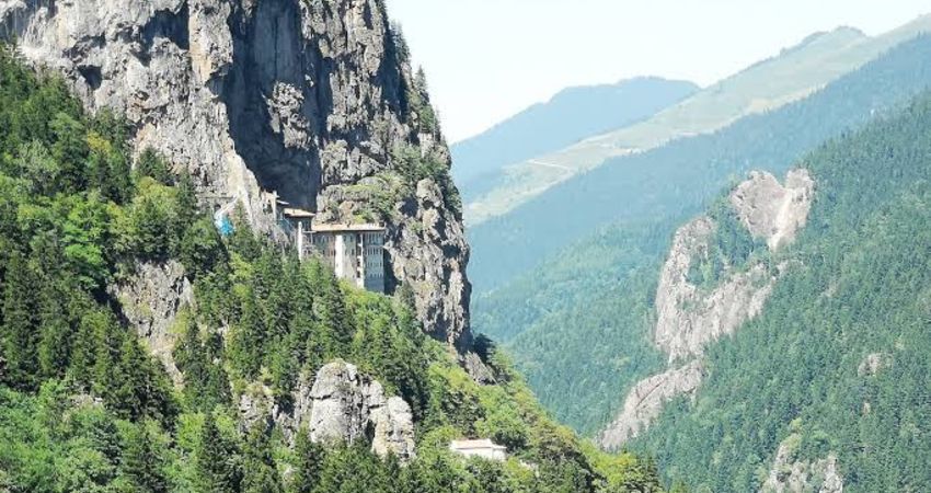 İstanbul Çıkışlı Baştan Sona Karadeniz Turu